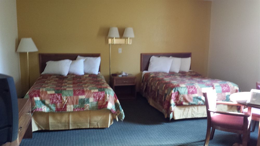 Budget Host Inn Sandusky Ngoại thất bức ảnh