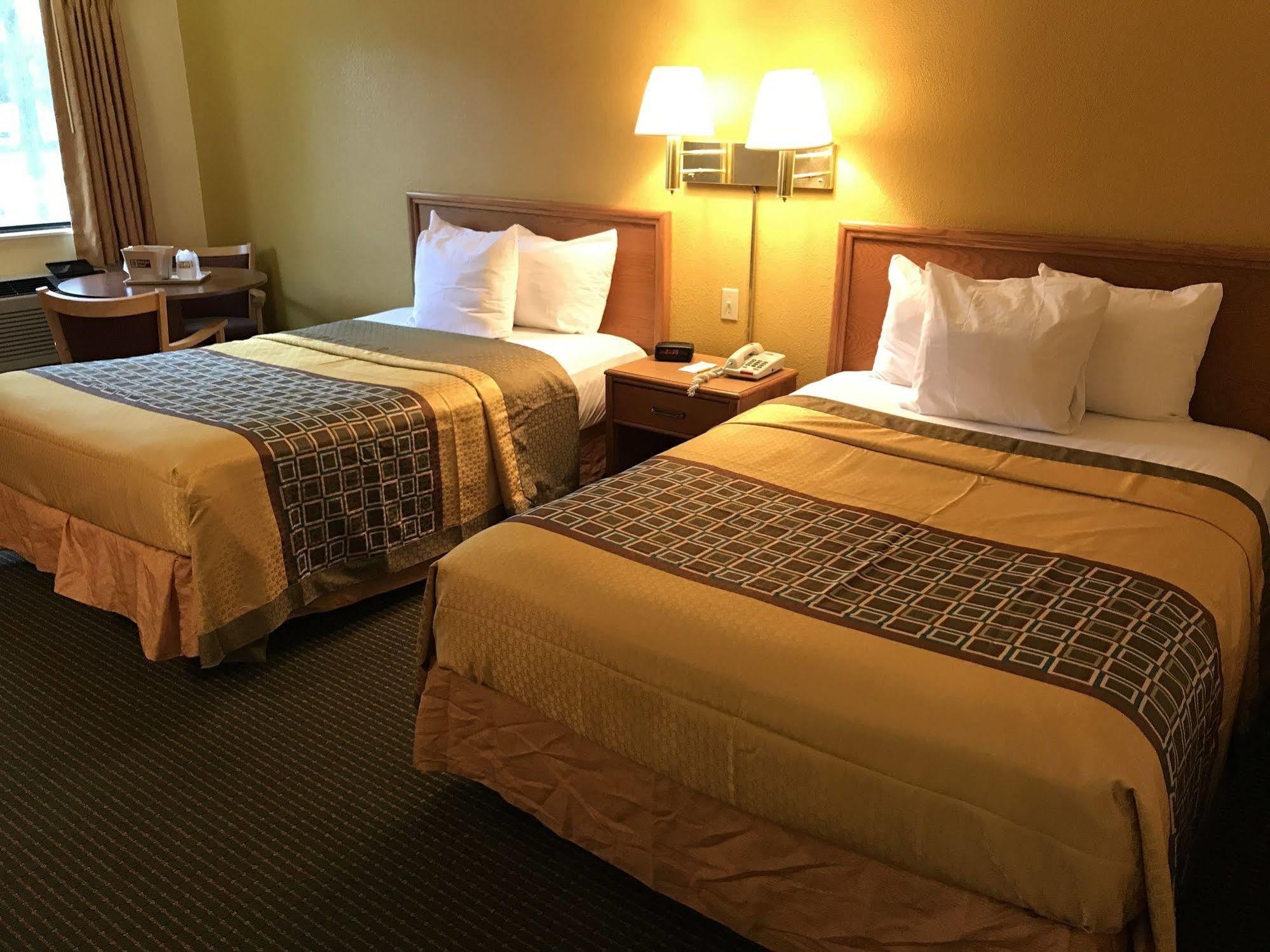 Budget Host Inn Sandusky Ngoại thất bức ảnh