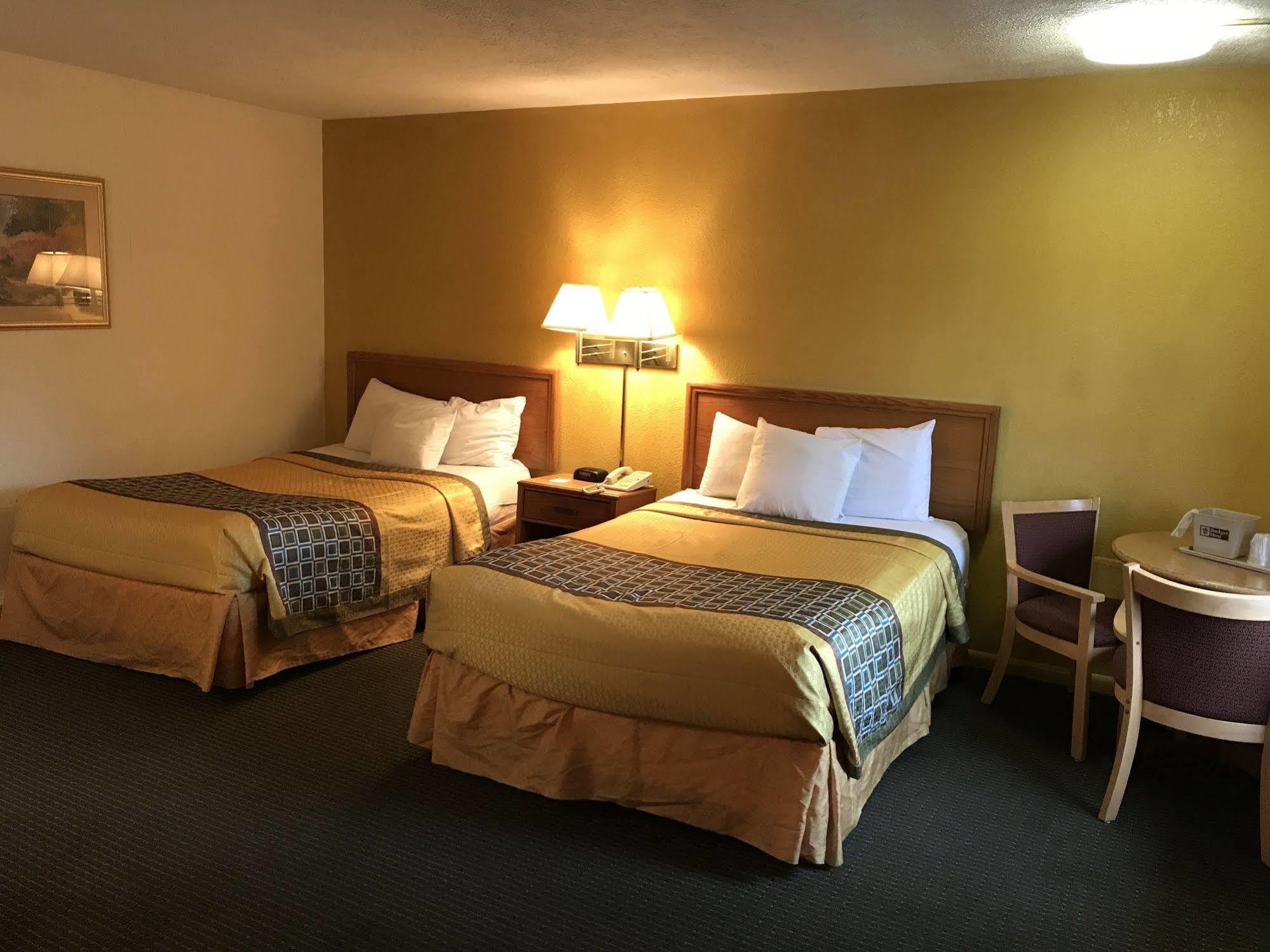 Budget Host Inn Sandusky Ngoại thất bức ảnh