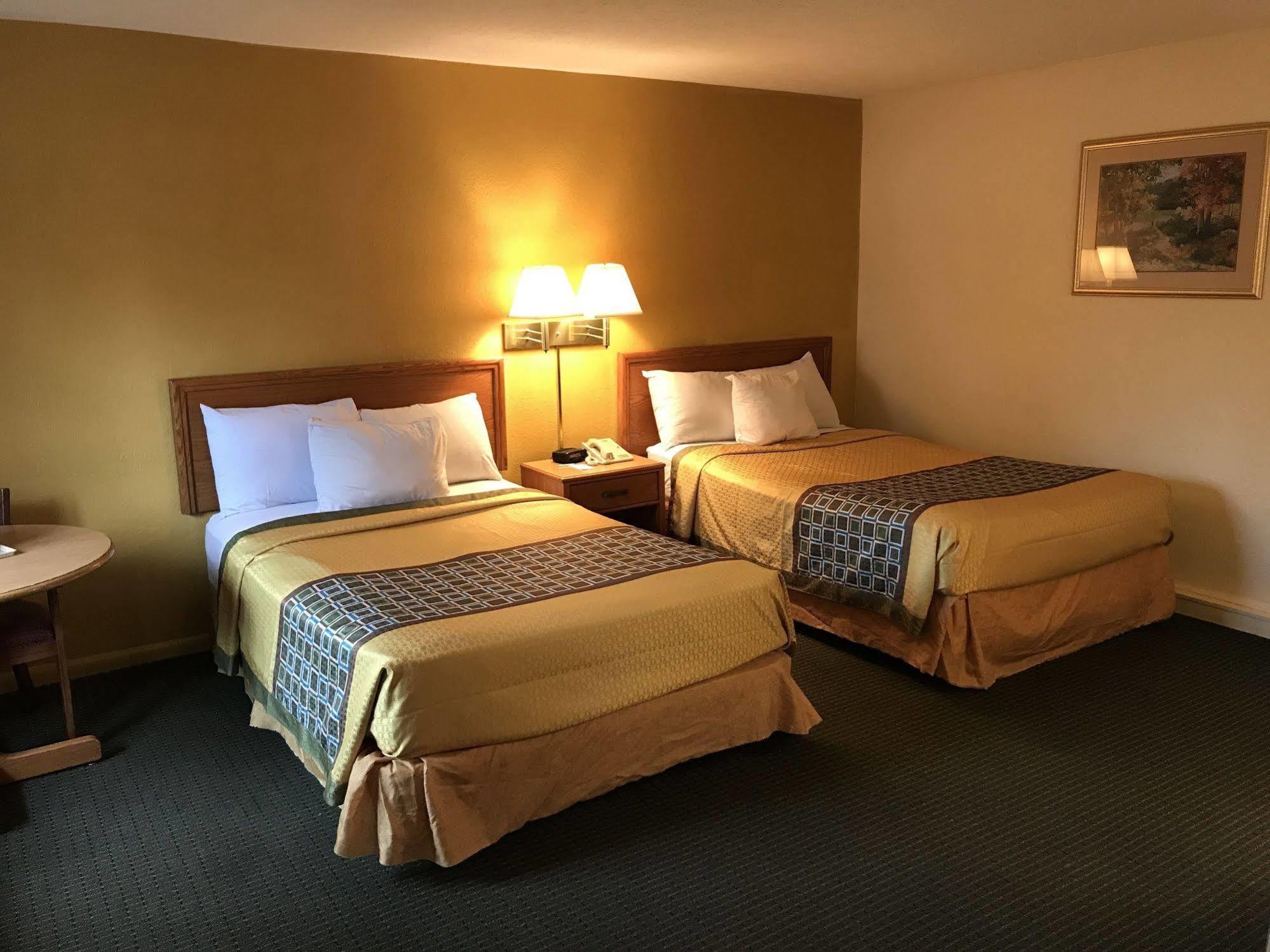Budget Host Inn Sandusky Ngoại thất bức ảnh